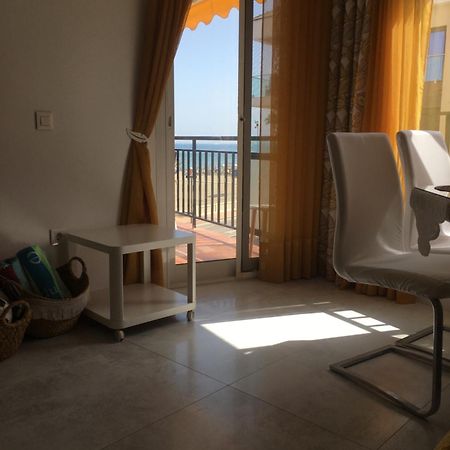 Escapada A La Costa Del Sol Apartment ฟูเอนฮิโรลา ภายนอก รูปภาพ
