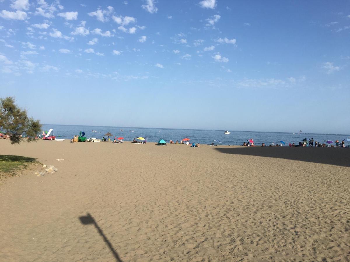 Escapada A La Costa Del Sol Apartment ฟูเอนฮิโรลา ภายนอก รูปภาพ