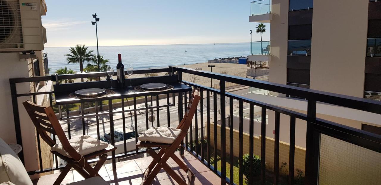 Escapada A La Costa Del Sol Apartment ฟูเอนฮิโรลา ภายนอก รูปภาพ