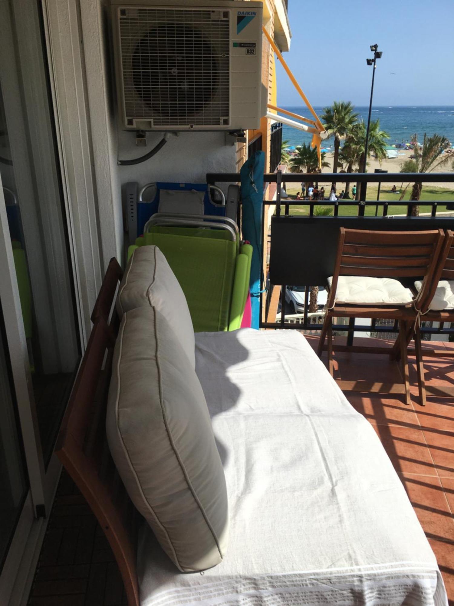 Escapada A La Costa Del Sol Apartment ฟูเอนฮิโรลา ภายนอก รูปภาพ