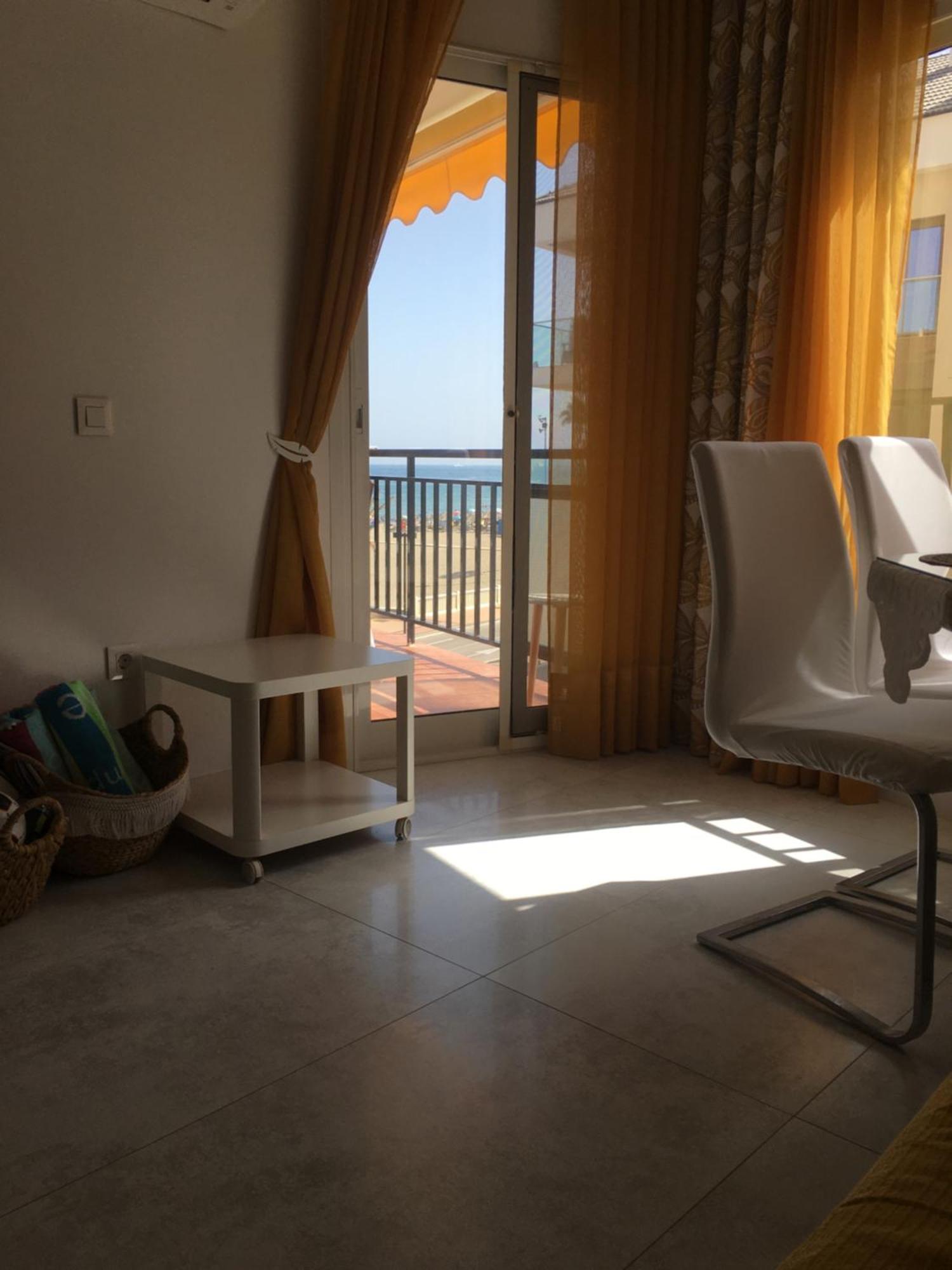 Escapada A La Costa Del Sol Apartment ฟูเอนฮิโรลา ภายนอก รูปภาพ